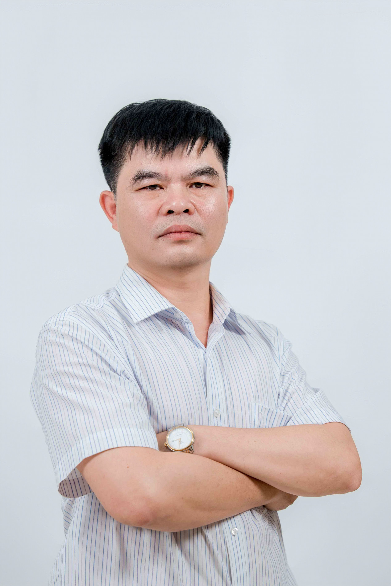 thầy Long